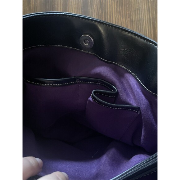 Nine & Co Black Snap Closure Large Shoulder Bag with Wide Strap Gently Used - Picture 11 of 12